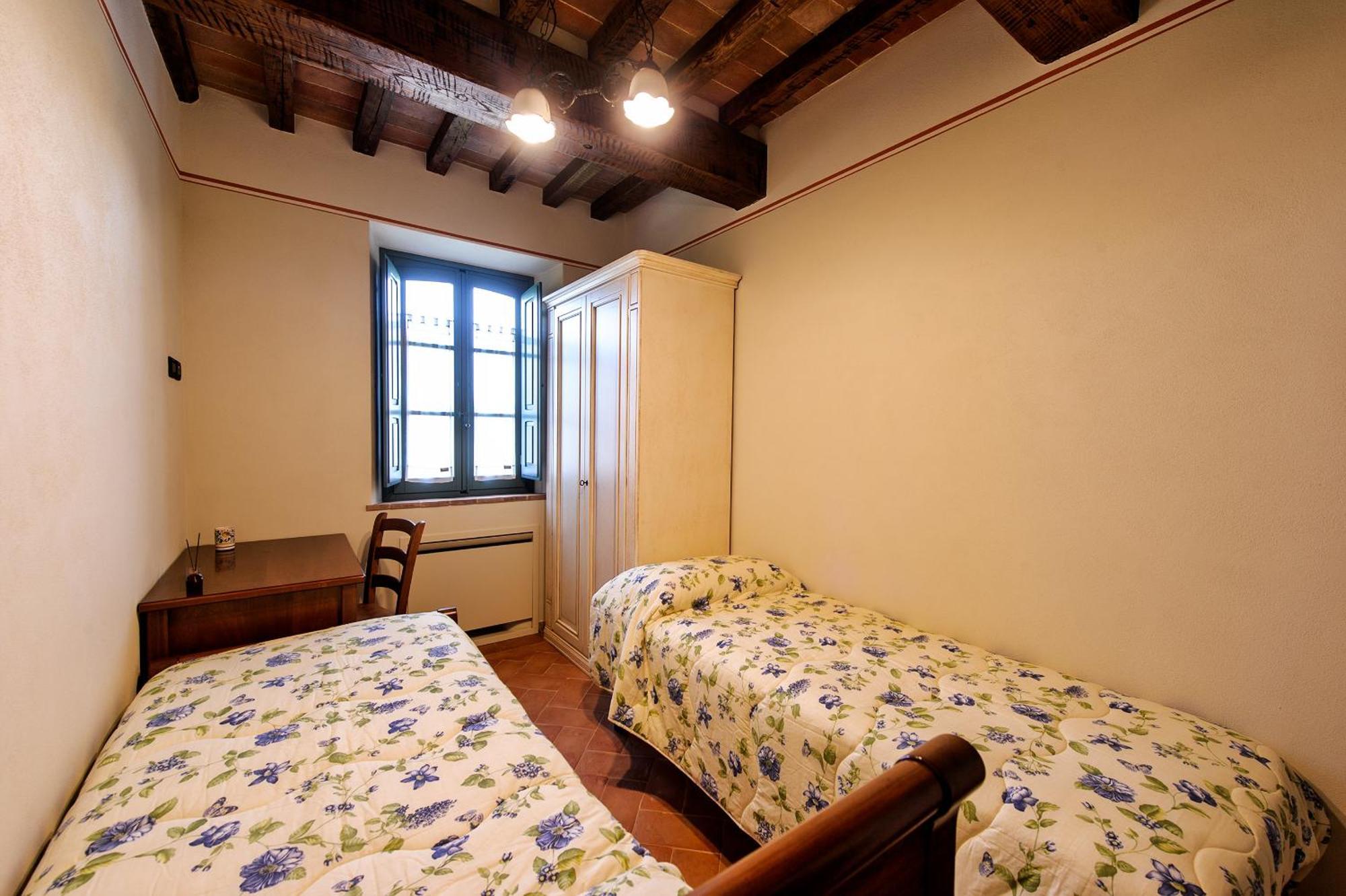 Casa Vacanze La Fiorita Guest House Cortona Room photo