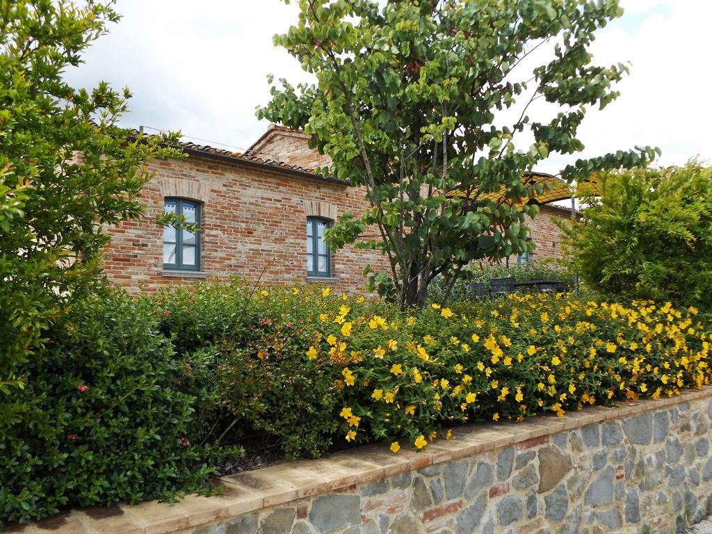 Casa Vacanze La Fiorita Guest House Cortona Exterior photo